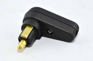 BA12 DIN-Winkelstecker für BAAS SD14 oder BMW-Steckdose